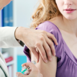 HPV : vacciner dès 9 ans