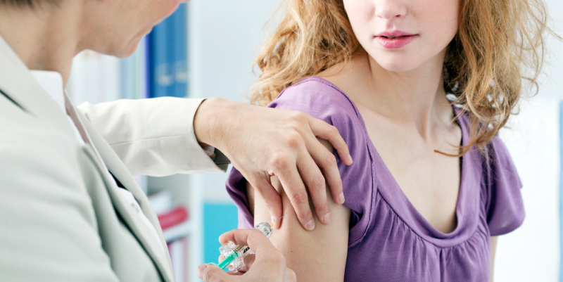 HPV : vacciner dès 9 ans