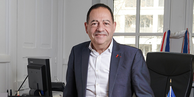 Une Photo du president romero fonds mondial